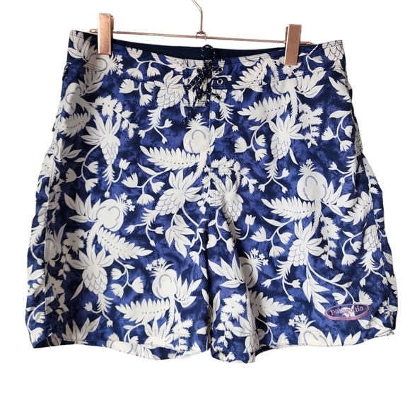 PATAGONIA x VINTAGE 1999 graphic board shorts in blue white floral size 36 - Picture 1 of 10
